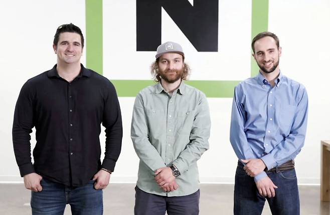 (좌측부터) 니트릭시티의 창립자인 조슈아 맥에너니 최고기술책임자, 제이 슈왈베 최고전략책임자, 니콜라스 핑크오스키 최고경영자/사진제공=니트릭시티