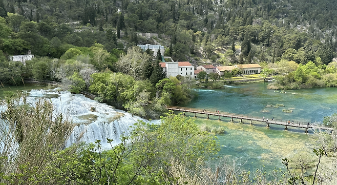 크로아티아 달마티아 중부의 크르카 강에 위치한 야루가 수력 발전소. 사진제공|크로아티아관광청/CNTB