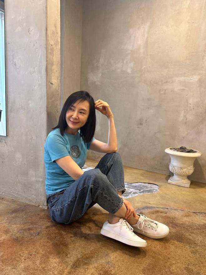 사진 = 채시라 인스타그램