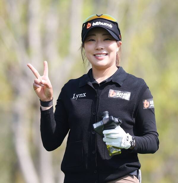2025년 한국여자프로골프(KLPGA) 투어 OK저축은행 읏맨 오픈에 출전한 이로운 프로가 2라운드에서 홀인원을 기록했다. 사진제공=KLPGA (사진을 무단으로 사용하지 마십시오.)