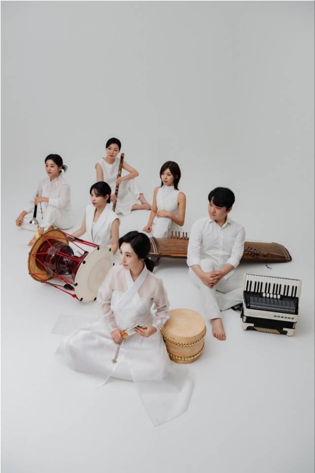 대한턱관절교합학회 영남지부 학술집담회에서 특별 공원을 하는 판소리제작소 '소리담기'.