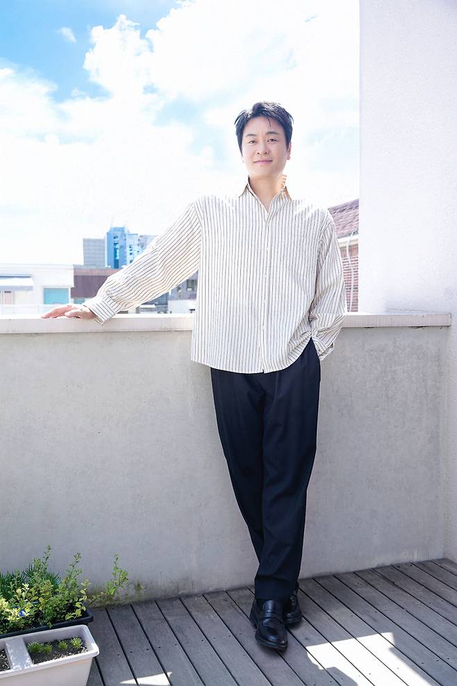 배우 이성욱. 사진 | 사람엔터테인먼트