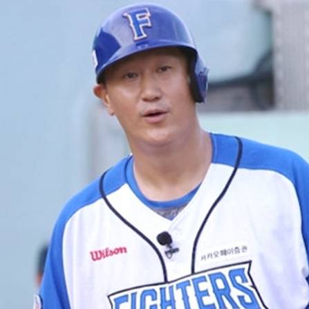 ‘불꽃야구’ 공포의 중심타선, 강릉고 마운드에 고전하다