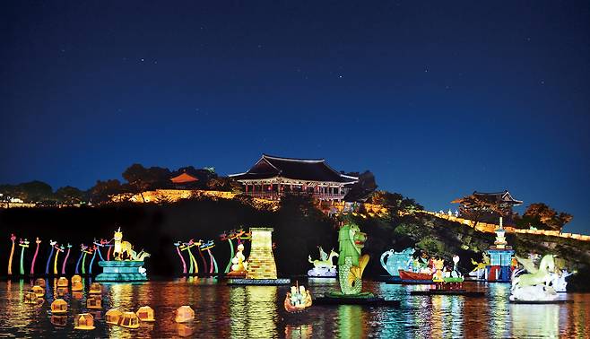 경남 진주 남강유등축제. 진주시 제공