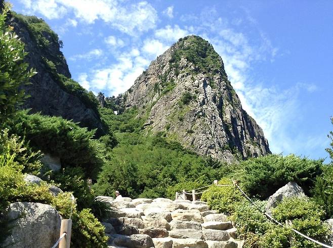 최근 바가지 역풍을 맞고 있는 울릉도.[사진=픽사베이]
