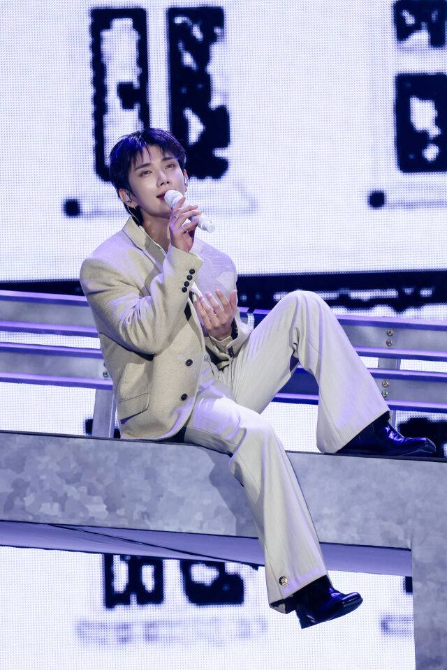 그룹 세븐틴 멤버 조슈아 솔로 무대 / 플레디스엔터테인먼트