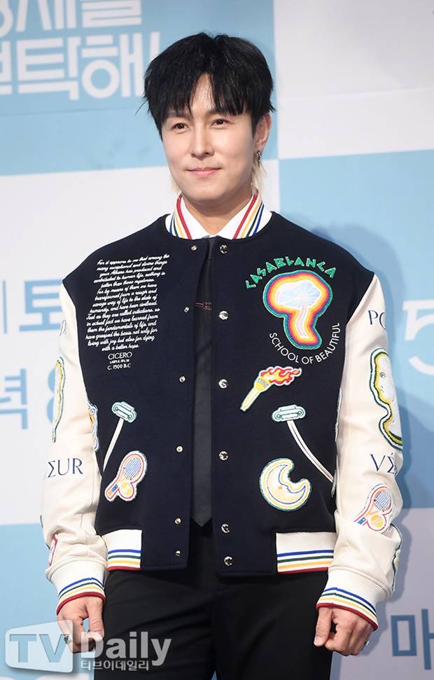 김동완