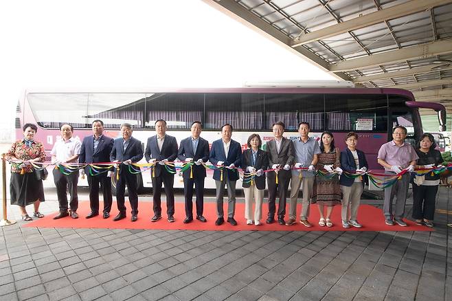 오산~잠실·동서울터미널 8135번 시외버스 개통식 [오산시 제공. 재판매 및 DB 금지]