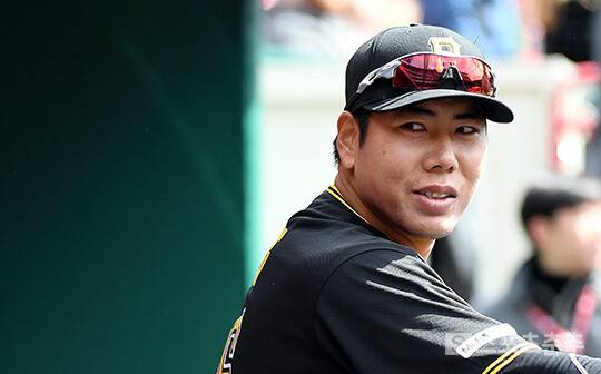 전성기 강정호는 추신수, 이대호, 이승엽과 비교될 만큼 굉장한 타자였다(사진=스포츠춘추 DB)