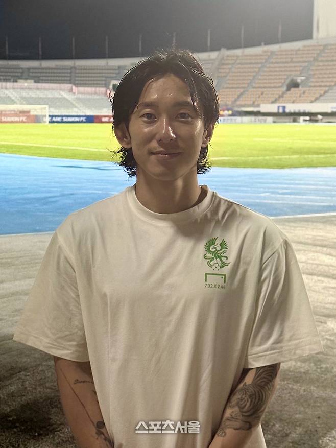 광주 신창무가 14일 수원종합운동장에서 수원FC전을 마친 뒤 인터뷰에 응하고 있다. 수원 | 정다워 기자