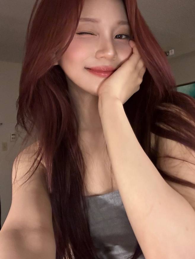 사진 출처=엄지 계정