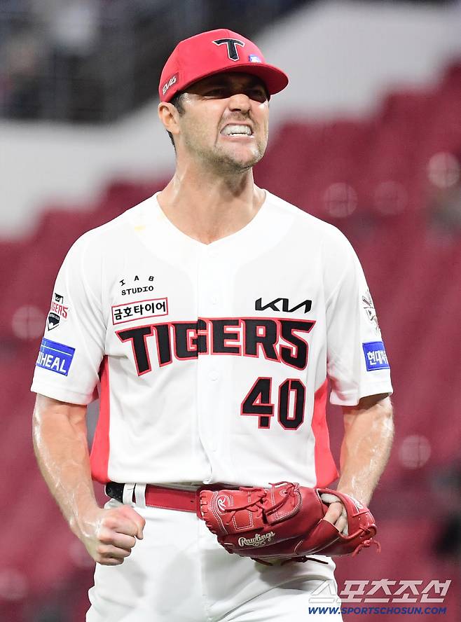 10일 광주 기아챔피언스필드에서 열린 KIA와 삼성의 경기. 5회 2사 만루 실점 위기를 넘기고 포효하는 KIA 네일. 광주=송정헌 기자songs@sportschosun.com/2025.09.10/