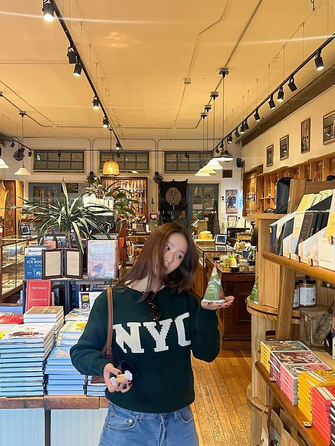 인스타그램 @vousmevoyez