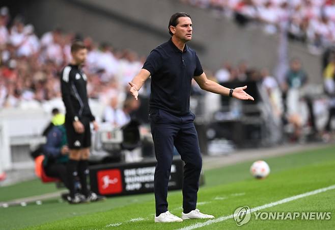 보루시아 묀헨들라트바흐 감독에서 해임된 헤라르도 세오아네.  [AFP=연합뉴스 자료사진]