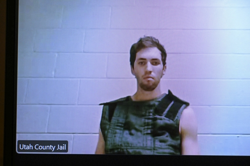 미국 우파 청년 활동가 찰리 커크를 암살한 혐의 받는 20대 용의자 타일러 로빈슨. [EPA/SCOTT G WINTERTON / POOL=연합뉴스]