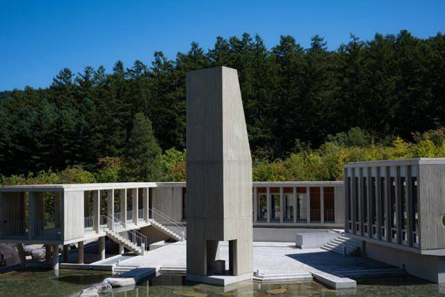 한국정원 '한국인의 정신' 선곡서원.