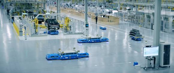 현대차그룹 메타플랜트 아메리카(HMGMA)에서 운영중인 AMR. [사진=현대자동차그룹]