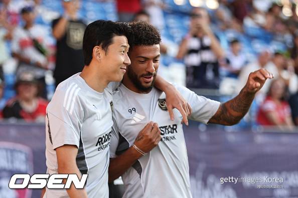 [사진] 손흥민과 부앙가 ⓒGettyimages(무단전재 및 재배포 금지)