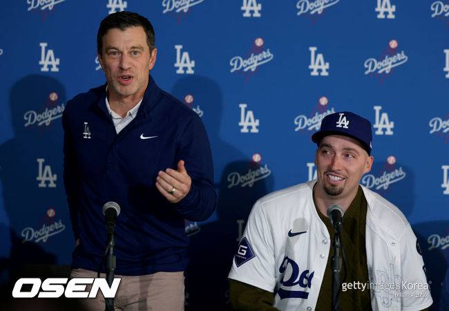 [사진] LA 다저스 앤드류 프리드먼 야구운영사장, 블레이크 스넬. ⓒGettyimages(무단전재 및 재배포 금지)