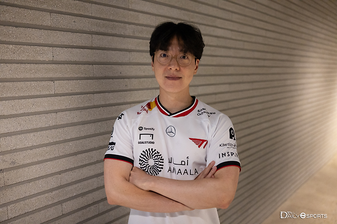 T1 '꼬마' 김정균 감독