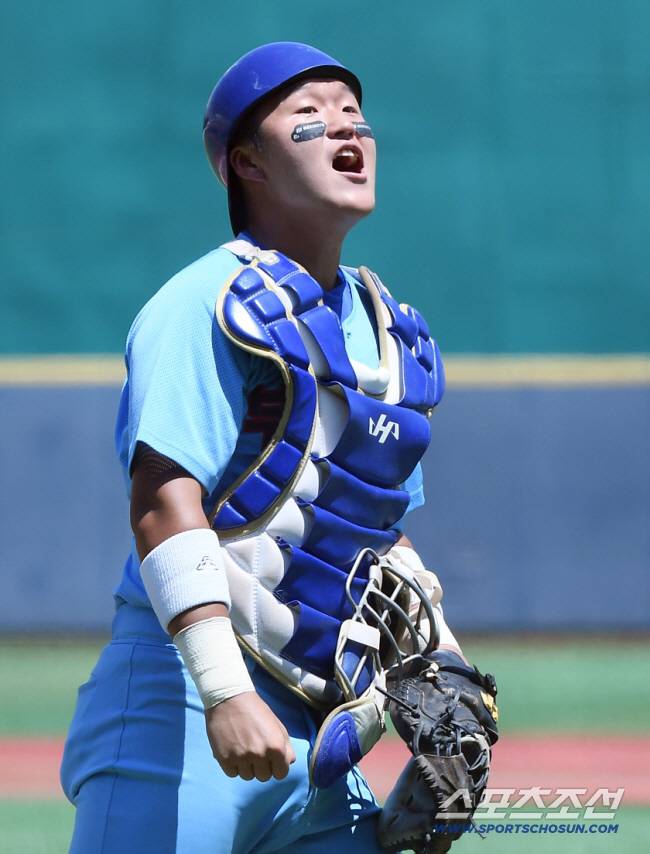 LG 트윈스에 5라운드에 지명된 부산고 포수 강민기. 정재근 기자