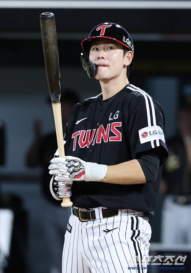 18일 수원 케이티위즈파크에서 열린 KT와 LG의 더블헤더 2차전. 1번 지명타자로 선발 출전한 LG 홍창기. 수원=송정헌 기자songs@sportschosun.com/2025.09.18/
