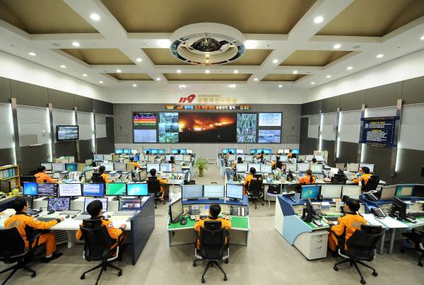 부산소방재난본부 119종합상황실 모습. 부산소방재난본부 제공