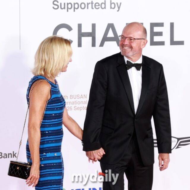샤넬 코리아 대표 샤넬 코리아 대표 클라우스 올데거 부부 / 마이데일리