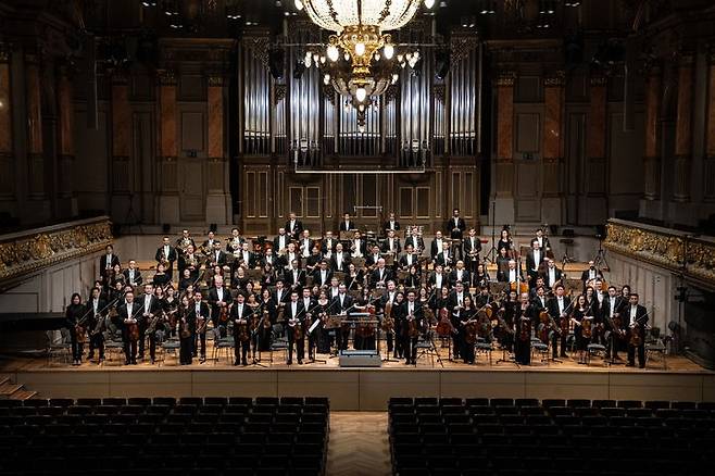 [서울=뉴시스] 홍콩필하모닉 오케스트라의 연주 모습 (사진=예술의전당 제공) 2025.09.18. photo@newsis.com *재판매 및 DB 금지