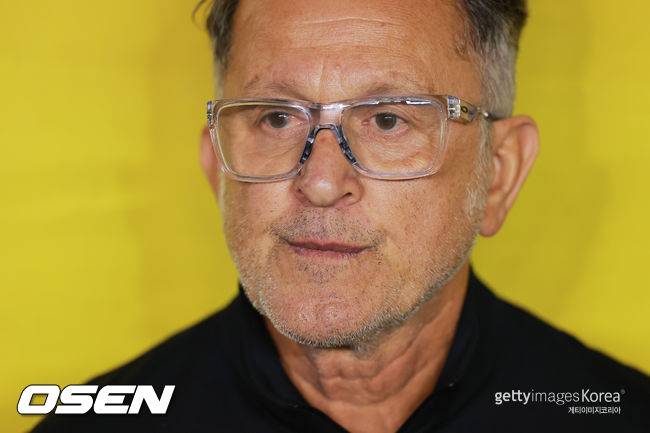 [사진] 카를로스 오소리오 감독.