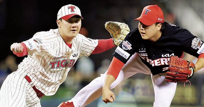 KIA 김시훈(왼쪽)·한재승 I KIA 타이거즈 제공