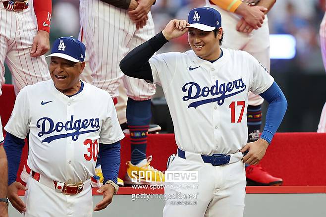 ▲ 데이브 로버츠 다저스 감독은 현재 오타니의 롤에 대한 변화를 부정적으로 바라보고 있다