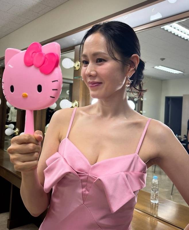 손예진. 사진|손예진 인스타그램