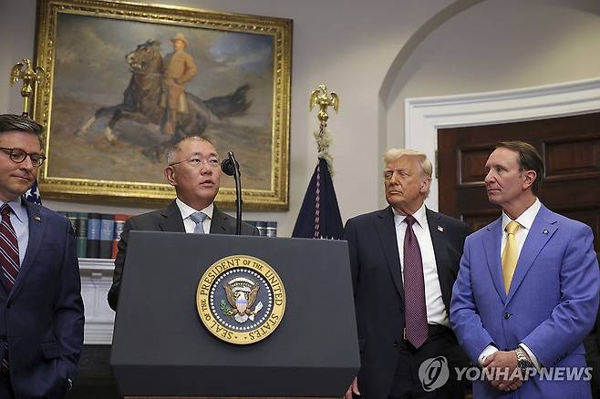 3월 백악관서 대미 투자 발표하는 정의선 [로이터 연합뉴스 자료사진 재판매.DB금지]