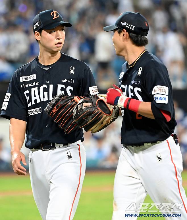 7일 대구 삼성라이온즈파크에서 열린 한화와 삼성의 경기, 7회말 투구를 마친 한화 엄상백이 더그아웃으로 향하고 있다. 대구=허상욱 기자wook@sportschosun.com/2025.09.07/