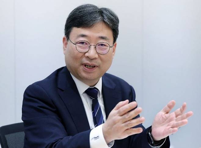 하준경 대통령실 경제성장수석이 18일 서울 용산 대통령실에서 인터뷰를 하고 있다. 사진=대통령실사진기자단