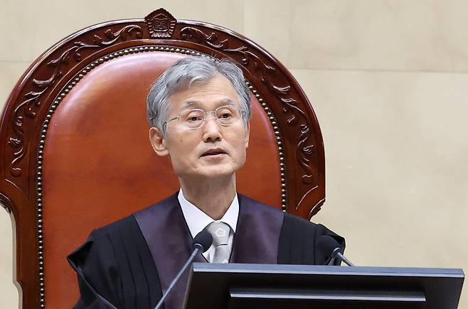 조희대 대법원장이 18일 오후 서울 서초구 대법원 대법정에서 열린 전원합의체 선고에서 발언하고 있다. /뉴스1