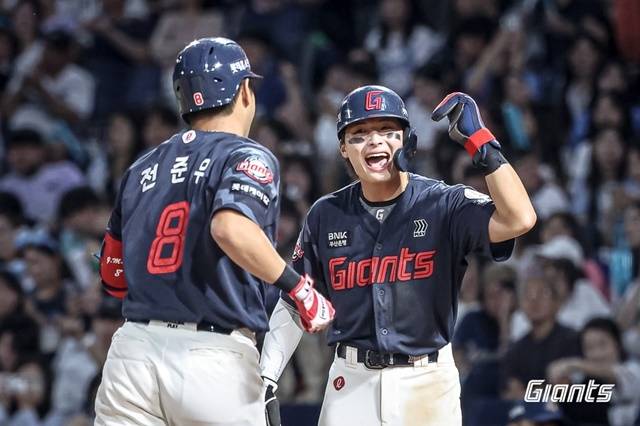 전준우는 19일 창원 NC전에서 맹활약했다. 사진=롯데 제공