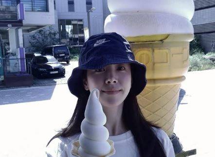 한지민 소셜미디어