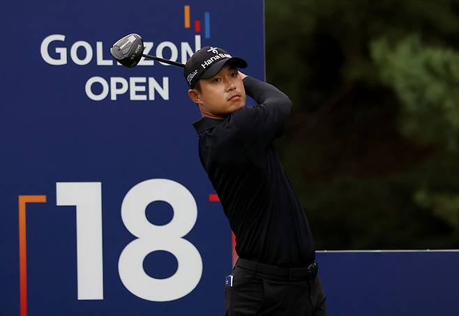 [서울=뉴시스] 박은신이 19일 경북 구미시 골프존카운티 선산(파71)에서 열린 한국프로골프(KPGA) 투어 골프존 오픈 둘째 날 경기를 치르고 있다. (사진=KPGA 제공) 2025.09.19. *재판매 및 DB 금지