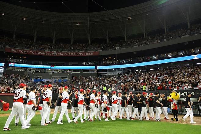 ▲ 시즌 마지막 일정에서 납득할 만한 경기력을 보여줘야 하는 KIA ⓒKIA타이거즈