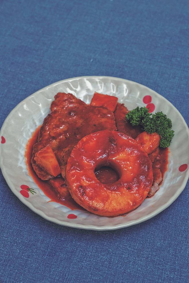 “레시피가 재미있다”며 히데코가 추천한 요리. 북스레브쿠헨 제공