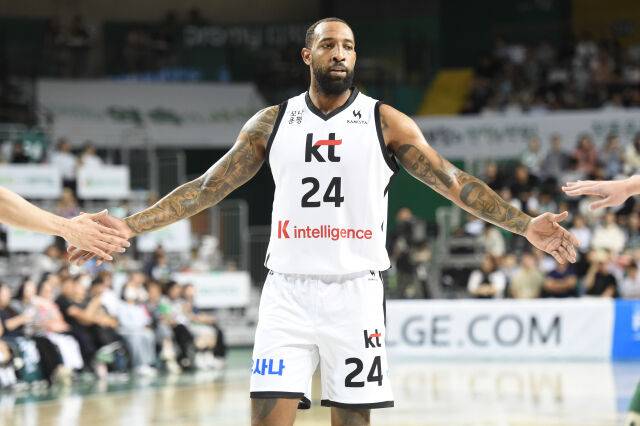 데릭 윌리엄스./KBL