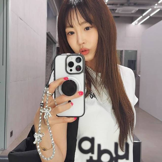 사진=강예원 소셜미디어