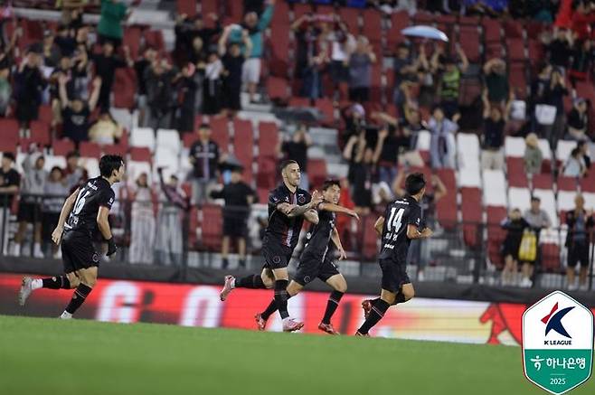 [서울=뉴시스] 프로축구 K리그2 부천FC1995의 바사니. (사진=한국프로축구연맹 제공) *재판매 및 DB 금지
