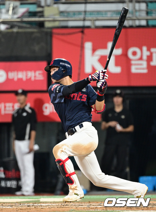 도태훈에게 홈런을 터트린 롯데 한태양./OSEN DB