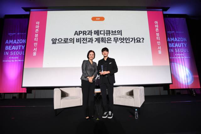 신화숙 아마존 글로벌셀링 코리아 대표와 김병훈 에이피알 대표