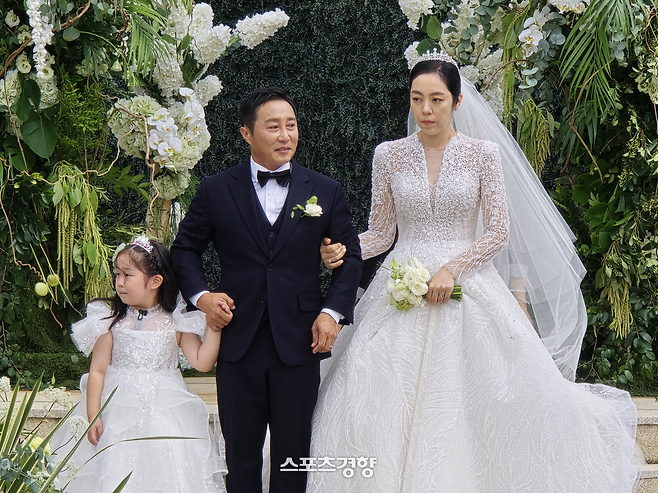 김병만·현은재 결혼식 현장. 사진 독자제공
