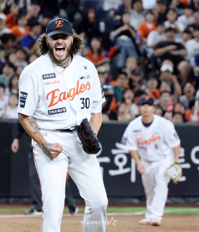 한화 이글스 외국인 투수 코디 폰세. /사진=강영조 선임기자