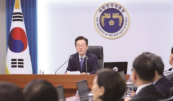 한미 양국이 관세협상을 두고 합의점을 찾지 못하고 있다. 그럴수록 정부는 플랜B도 대비하며 냉철하고 차분히 협상에 임해야 할 것이다.[사진 | 뉴시스]